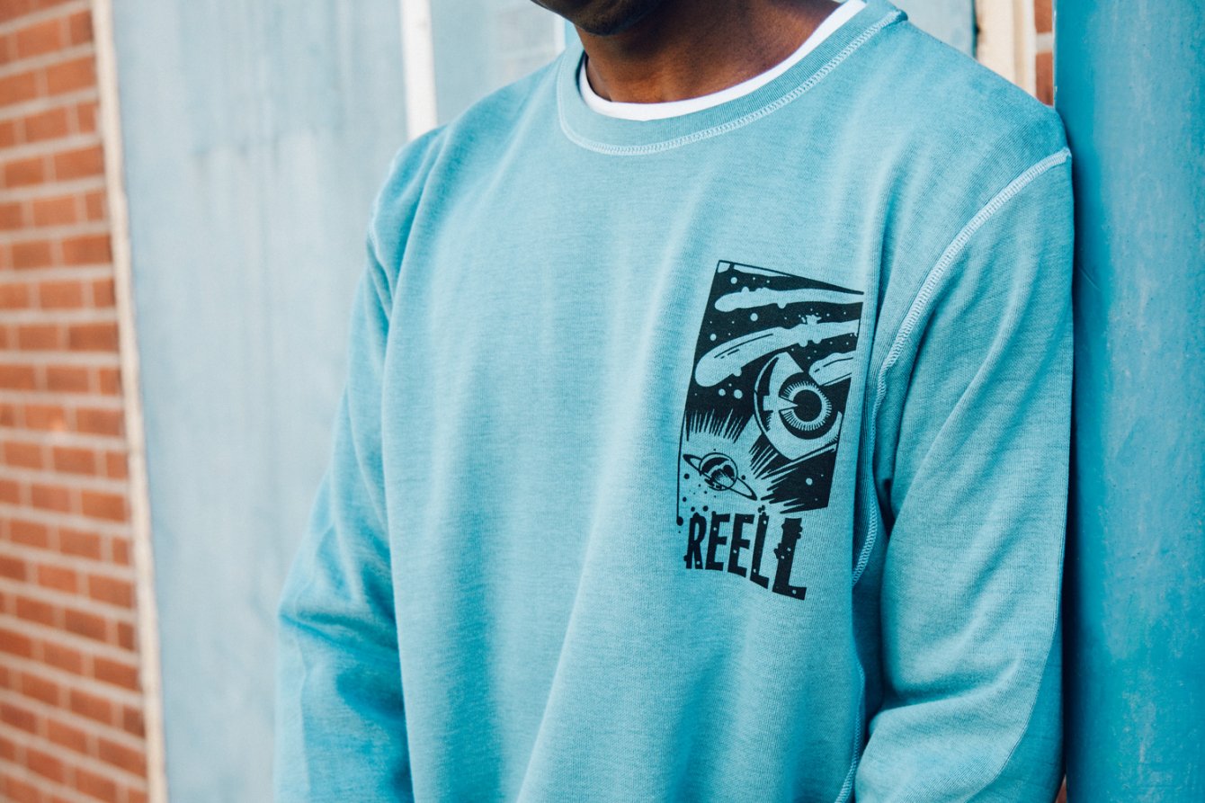Regular-Flex-Chino-Brown-Cord-Regular-Logo-Longsleeve-Snow-White-Space-Longsleeve-Blue-Black-Melange-15