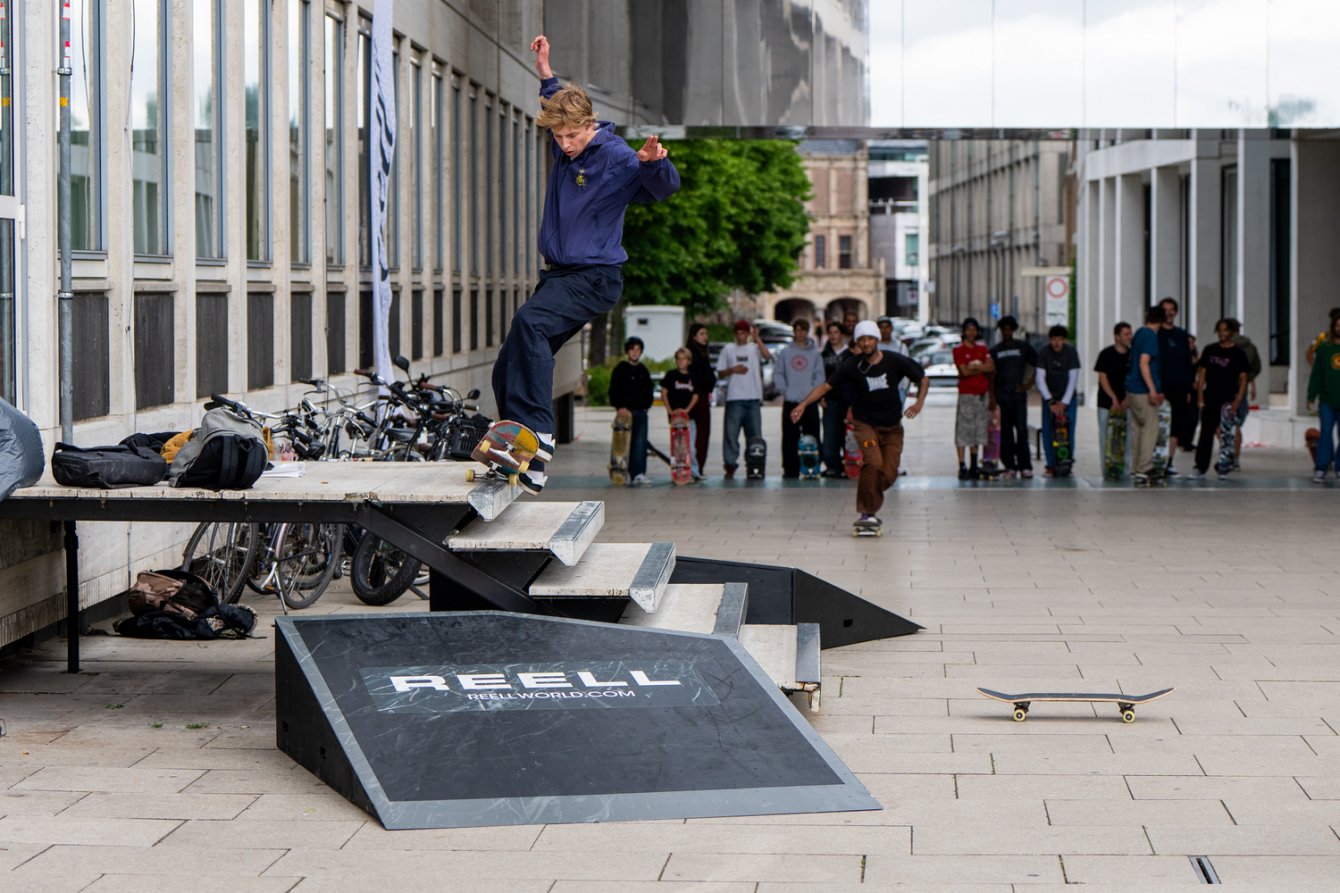 Reell-Arnhem-Sunday-Skate-Session-Provinciehuis-emile-de-vos-5-0