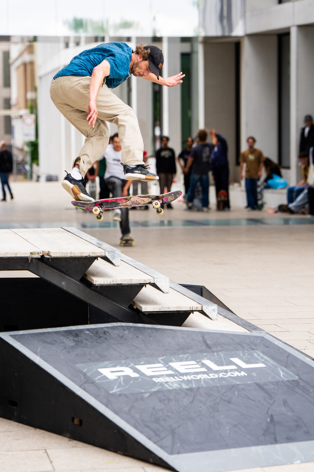 Reell-Arnhem-Sunday-Skate-Session-Provinciehuis-ewoud-breukink-flip-bs-tail