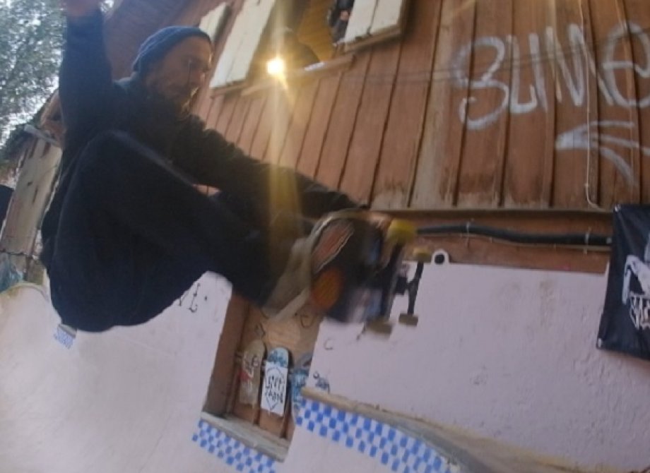 Cherry Bowl Jam Clip