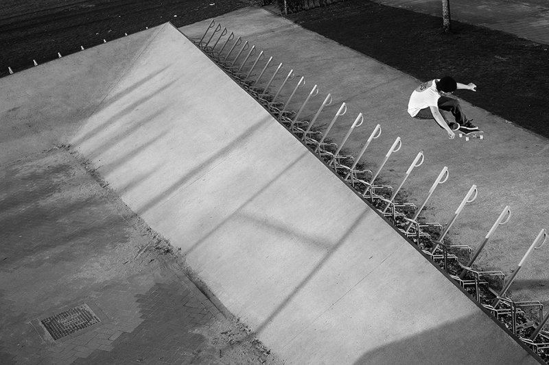 Jeffrey-Esquerra-360-Flip_preview-LRG